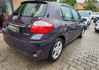 Toyota Auris 1.6PRAV.ZNAČKOVÝ SERVIS TSUSHO - 8