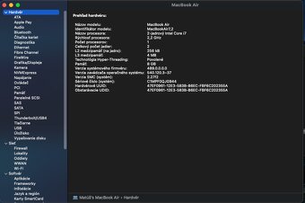 Apple Macbook Air 13-inch - 8