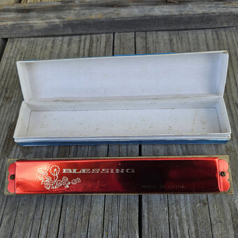 Predám dve vintage ústne harmoniky M.Hohner a Blessing - 8