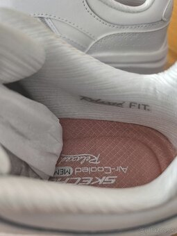 Predam Skecher D' lux walker - 8