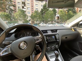 Škoda OCTAVIA 3 combi 2.0 TDI 110 kW DSG 2014 - 8