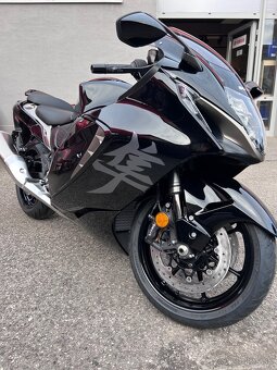Suzuki HAYABUSA GSX 1300 R 2025 - 8