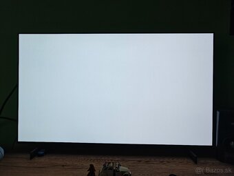 Predam Monitor/TV LG OLED EVO 42''C3 - 8