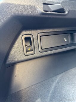 Volkswagen tiguan 2.0tis R-line 2023 - 8