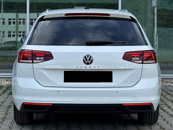 Volkswagen Passat Variant 2.0 TDI Elegance DSG 150PS 2021 - 8