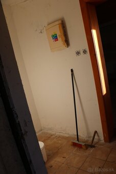 Predaj rodinného domu dražbou v obci Dobrohosť - 8