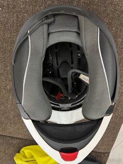 Predam moto prilbu - 8