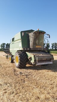 Kombajn John deere 2264 - 8