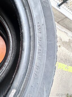 Zimné pneumatiky 235/55R17 Hankook 6,5mm - 8