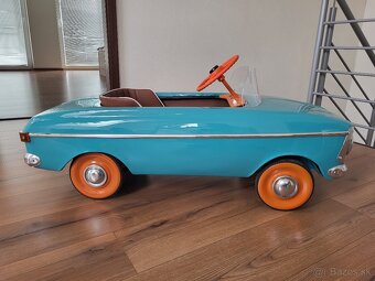 Šlapacie autíčko moskvič - 8
