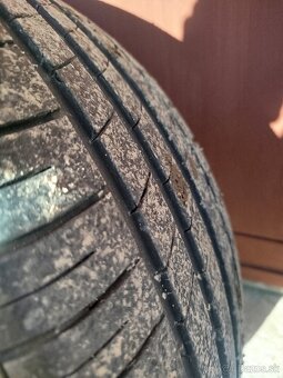 Elektróny Motec - 8