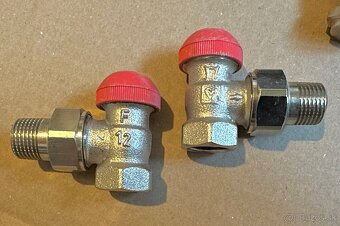 18x nove HERZ radiatorove ventily 1/2 - 8