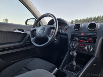 Audi A3 8P 1.6i - 8