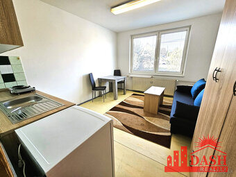 Na predaj zariadený 1 izbový byt, Soblahov, okres Trenčín - 8