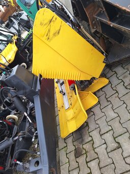 Ratrak Pistenbully PB 600 polar scr - 8