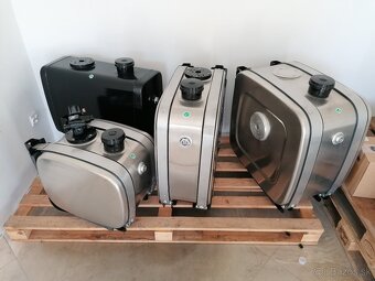 Predám paletizačné vidly na prevážanie tovaru - paliet - 8