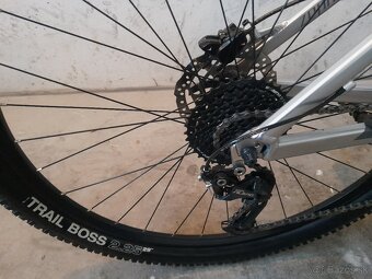 CTM ZEPHYR ako nový - 8