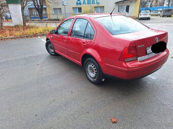 Volkswagen Bora 1.9 tdi 66kw - 8