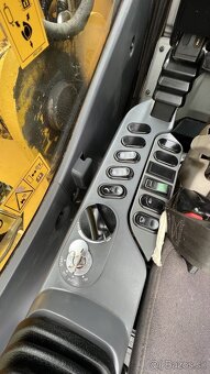 Na prodej: Pásové rypadlo KOMATSU PC240 LC-10 (2016) - 8