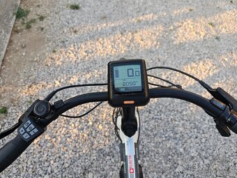 Elektrobicykel VeloCity Energy Boost HD 28" - 8