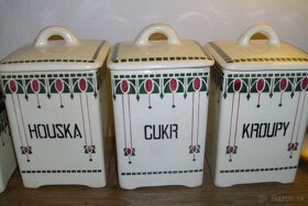 Secese-kameninové kořenky. - 8