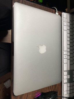 MacBook Air (13-inch, 2017) /intel Core i5/8GB RAM/512GB SSD - 8