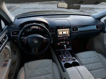 VW Touareg II 3.0 V6 TDI 176Kw/240ps Tiptronic 8st. - 8