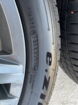 VW R-line R18 5x112 s letne pneu 215/50 R18 - 8
