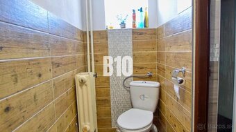 Rodinný dom s garážou, záhradou a balkónom – Turzovka - 8