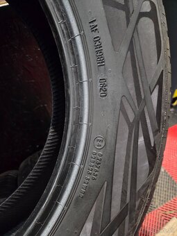 215/60 R17 Continental letne pneumatiky - 8