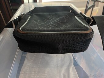 Louis Vuitton crossbody - 8