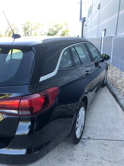 Na predaj Opel Astra 1.5 CDTI 2020 výborný stav - 8
