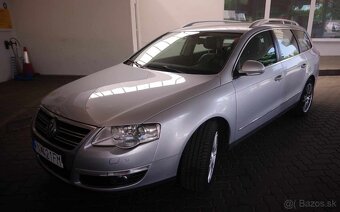 Volkswagen Passat Variant 3.2 V6 FSI Highline 4Motion - 8