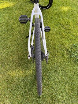 SPECIALIZED ARIEL 28 velkost M - 8