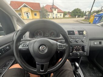 Vw Touran TDi 7miest - 8
