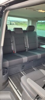 Volkswagen Multivan - 8