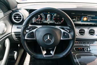 Mercedes-Benz E 220d Kombi 4MATIC A/T - 8