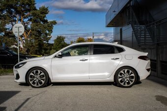 Hyundai i30 Fastback Style 2018 / AJ NA SPLÁTKY / PROTIÚČET - 8