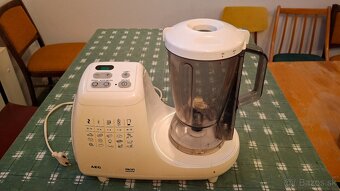 Predám kuchynský robot - 8
