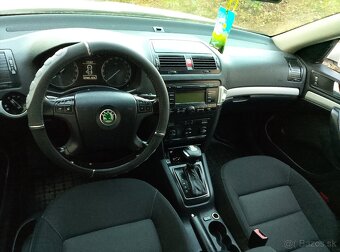 Predám Škoda Octavia Combi ll 1.9 TDI Elegance DSG - 8