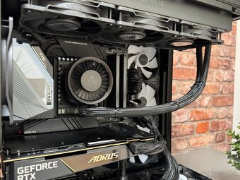 i9 12900KS\32GB\RTX 4090\SSD\1200W Zdroj - 8