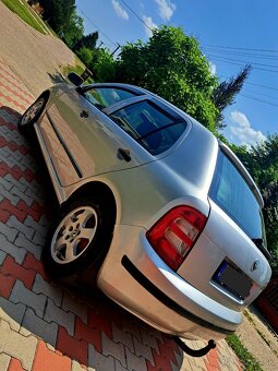 Škoda fabia 1.4 - 8