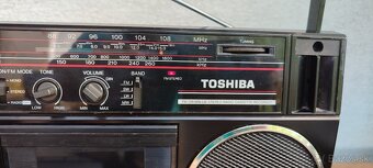 Radiomagnetofon Toshiba - 8