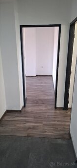 Predám 3 izb. byt Zvolen, centrum, 2x balkón - 8