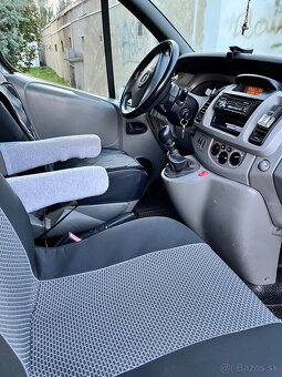 Opel Vivaro - 8
