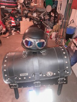 YAMAHA VIRAGO 1100 - 8