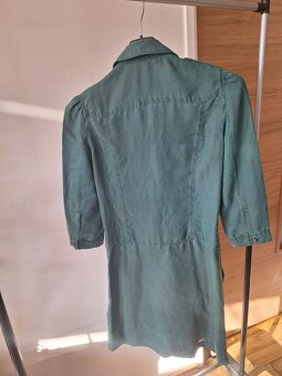 Burberry Brit originál hodvábne šaty veľ.S - 8
