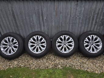 5x112 R18 VW Cascade Touareg CR7 235/65 R18 Demo - 8