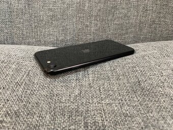 iPhone SE 2020 128GB (plne funkčný) - 8