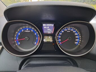 Hyundai I30 1,4 benzín 2015 - 8